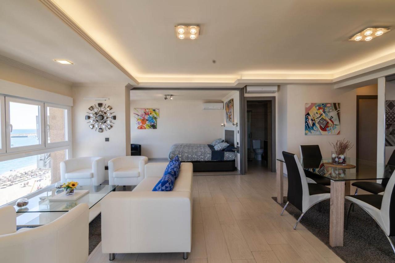 Royal Executive Suite Малага Экстерьер фото